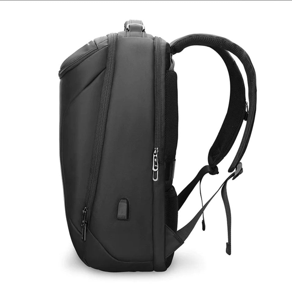 Mochila Executiva Notebook 17" com Porta USB Journey
