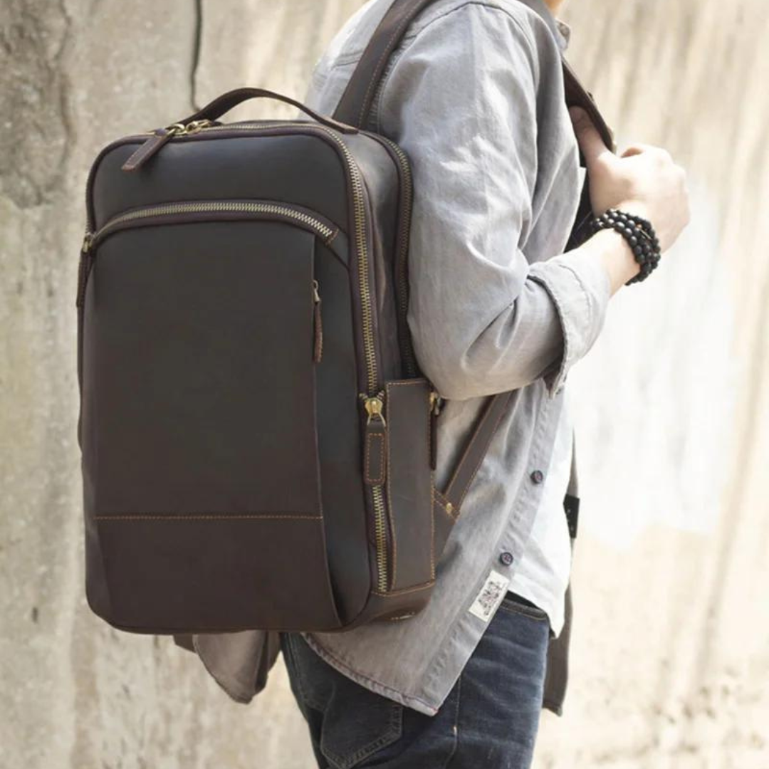 Mochila de Couro Genuíno Notebook 15"