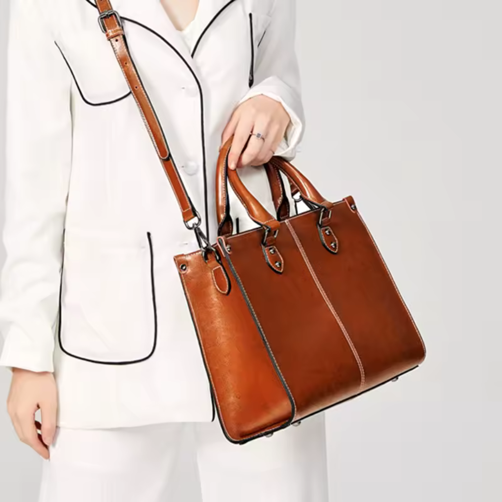 Bolsa Feminina de Couro Genuíno Noirelle 2