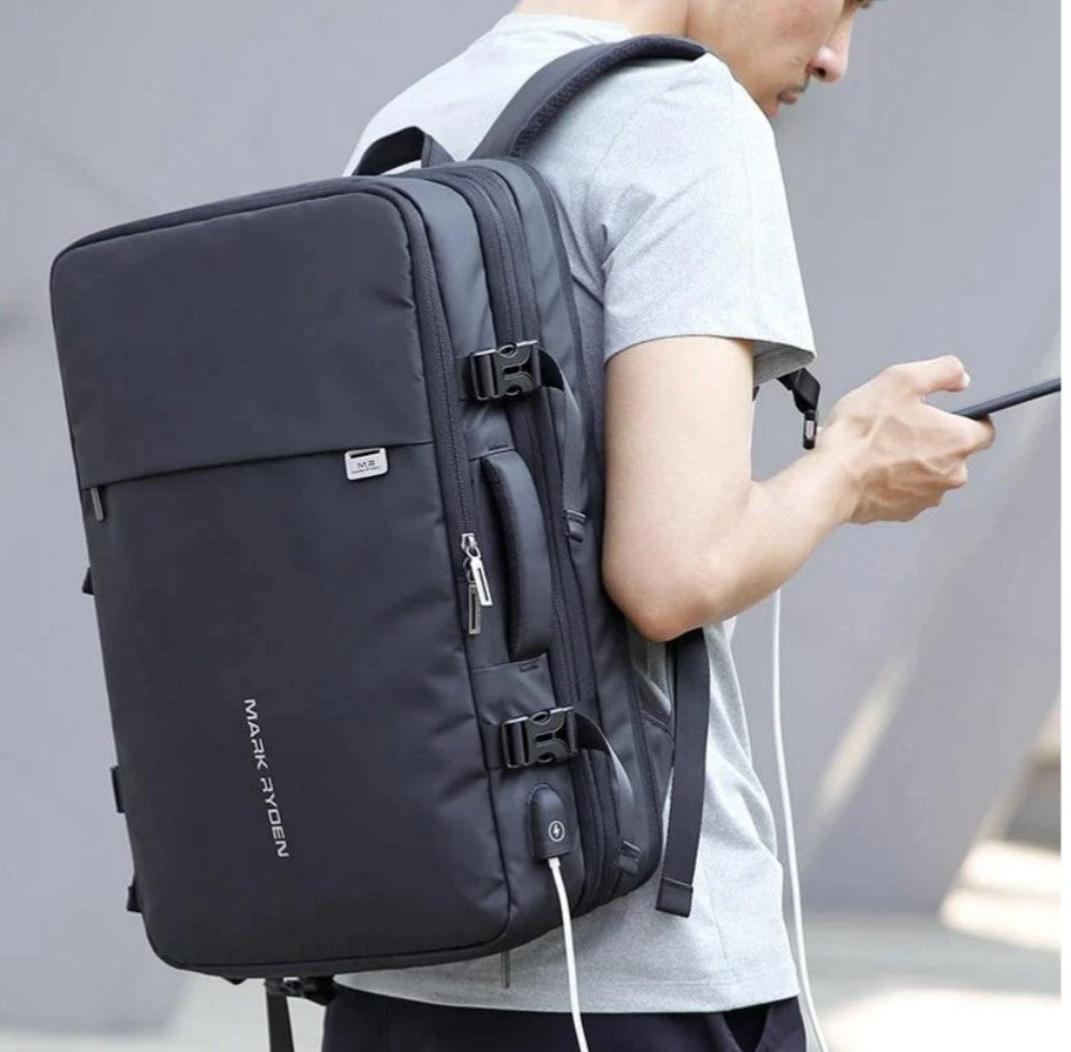 Mochila Executiva Expansível para Notebook 17"
